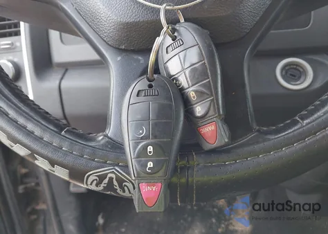 2015 Ram 1500 Lone Star z USA, uszkodzony, nr VIN 1C6RR7LT5FS788161